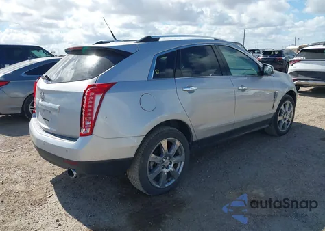 2016 Cadillac Srx Luxury Collection z USA, uszkodzony, nr VIN 3GYFNBE37GS561674